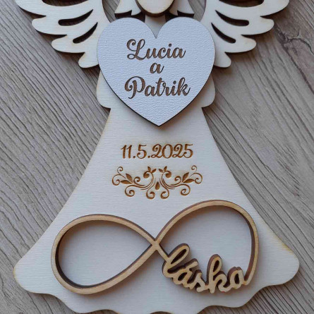 závesný svadobný anjel