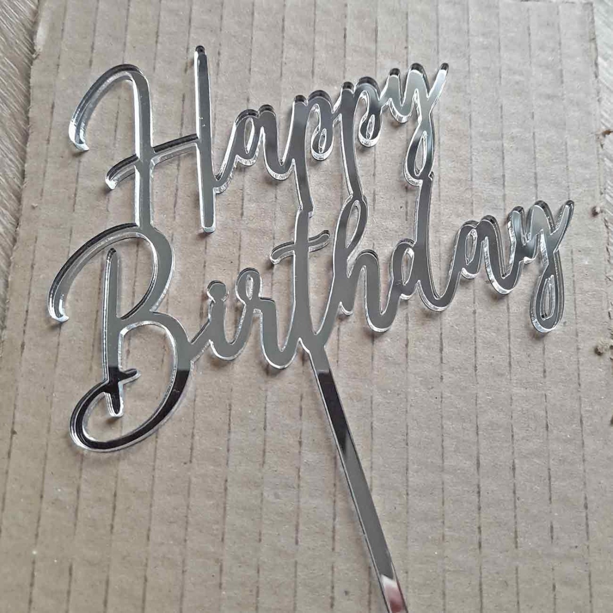 Strieborný zrkadlový zápich na vrch torty happy birthday v balení 5ks