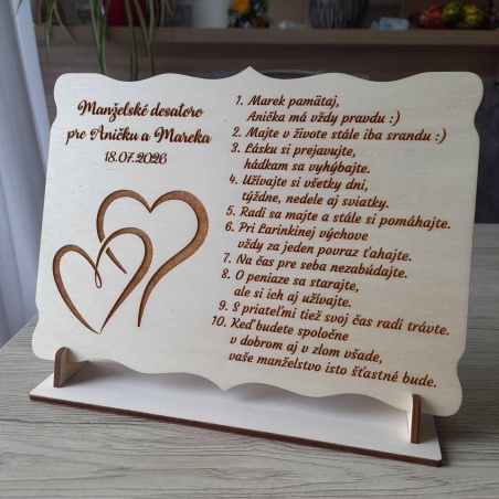 Drevené manželské desatoro s podstavcom